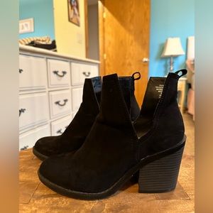 Target Mossimo Co Black Booties with Side Cut Out. Size 7.5